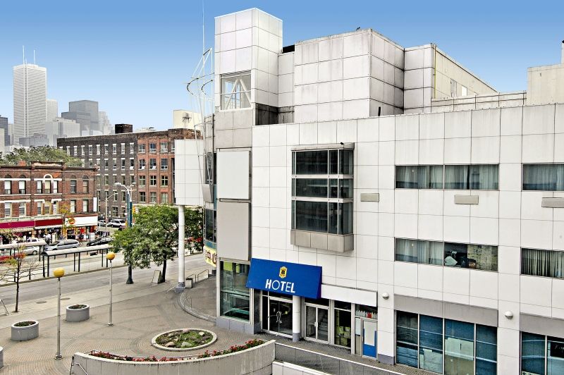 Super 8 By Wyndham Downtown Toronto Hotel Kültér fotó
